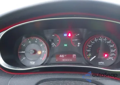 2014 Dodge Dart Sxt z USA, uszkodzony, nr VIN 1C3CDFBB7ED732553